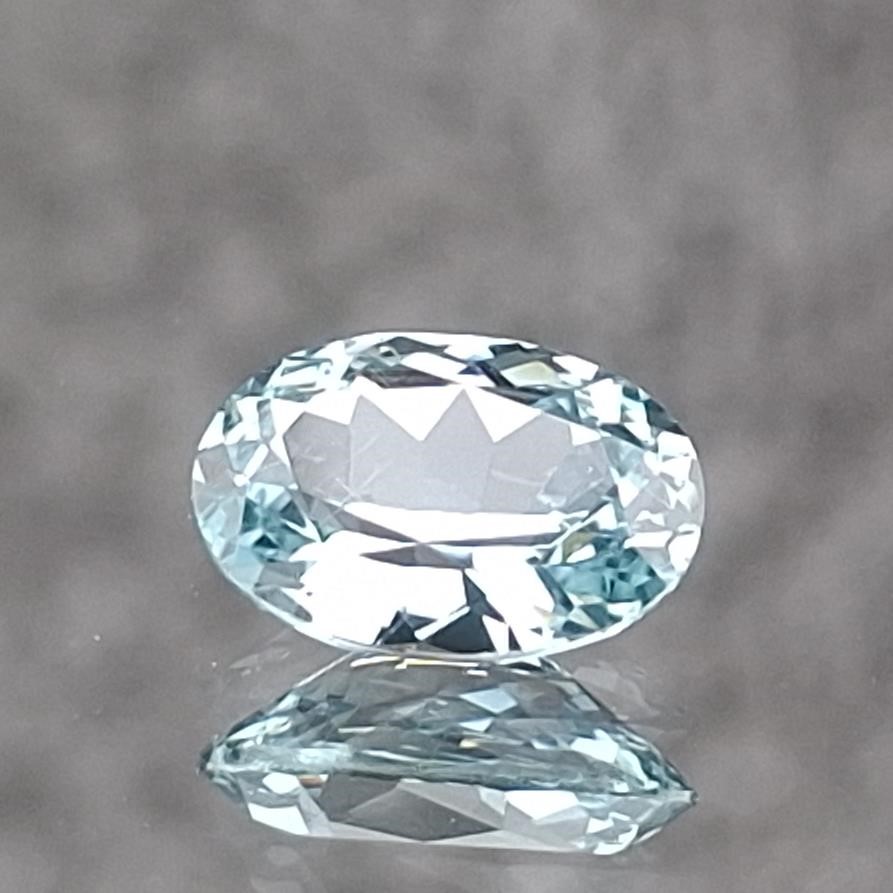 1.42 ct. Blue Green Oval Montana Sapphire