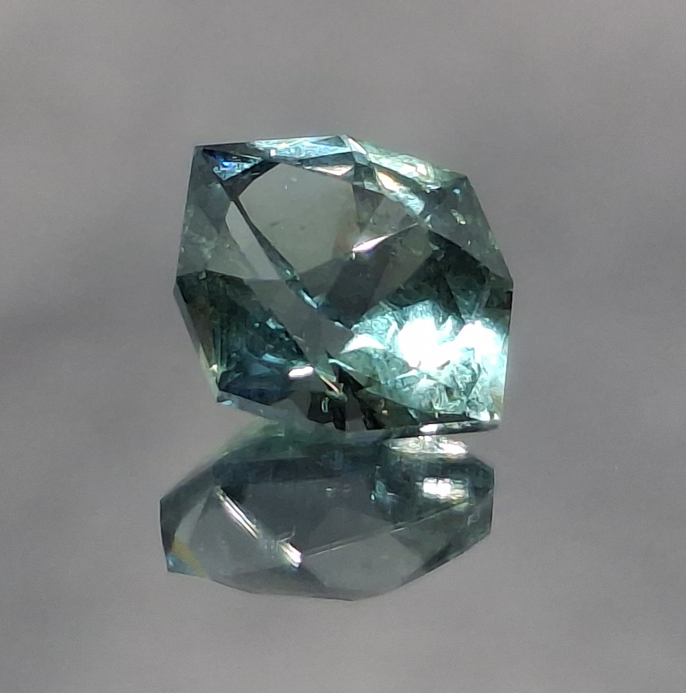 3.390 ct. Eye Cut Greenish Blue Montana Sapphire