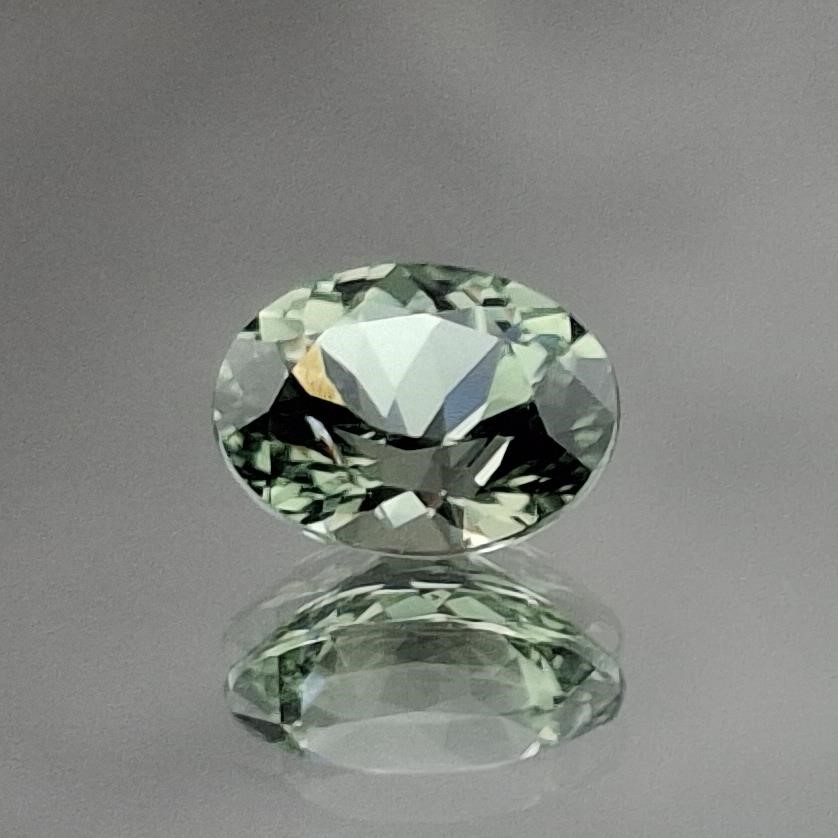 1.335 ct. Yellowish Green Oval Montana Sapphire