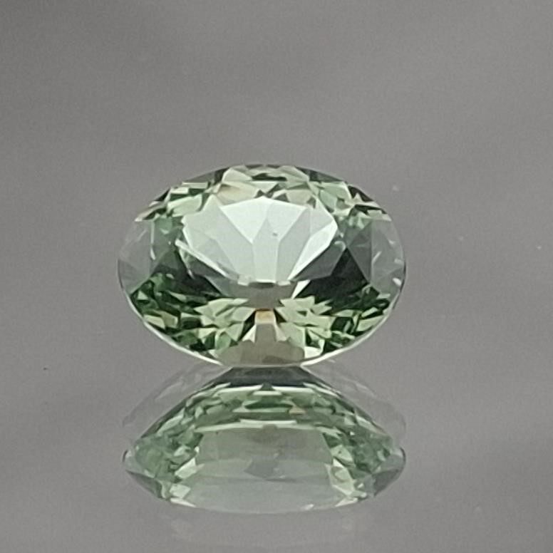 1.585 ct. Green Yellow Oval Montana Sapphire