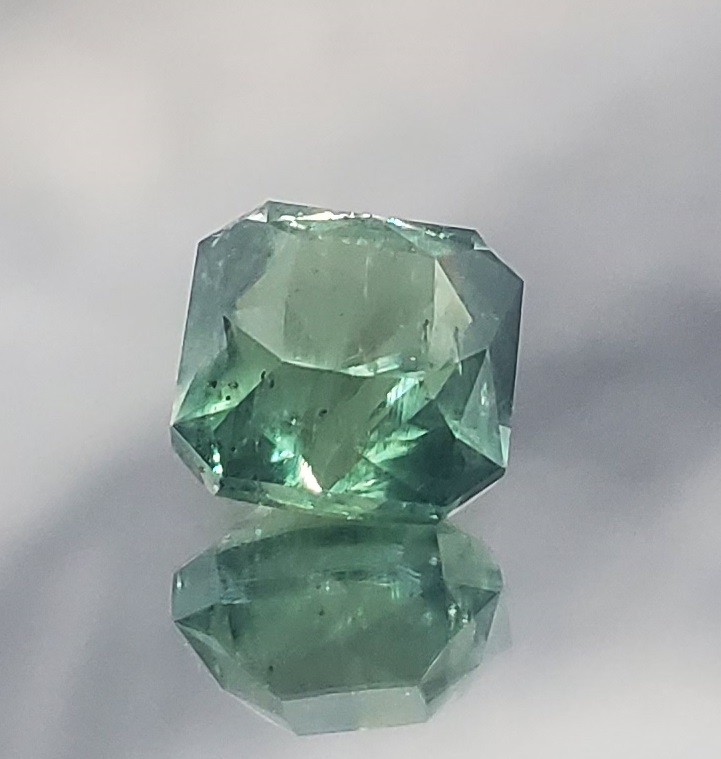 5.250 ct. Yellowish Green Montana Sapphire